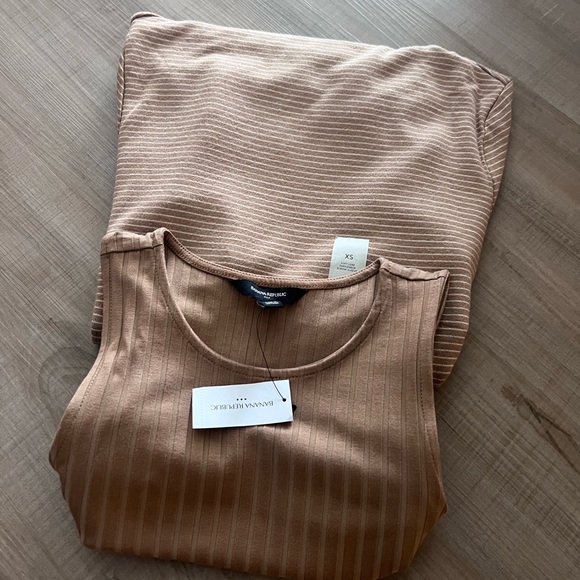 NWT Banana Republic ribbed top bundle - Picture 2 of 6